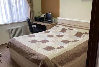 Apartament cu 3 camere decomandat în Decebal - 4
