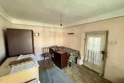 Casa de vanzare in Tisa Noua, teren generos - 6