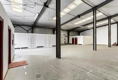 Închiriere Hală de Depozitare și Producție 627 mp - 2