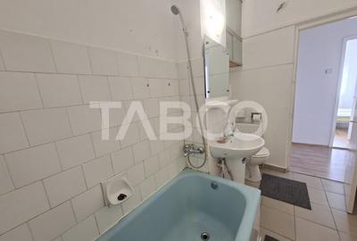 Apartament de vanzare 3 camere decomandat Mihai Viteazul bloc cu lift - 12