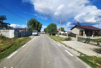 Teren de 8380 mp, în Central