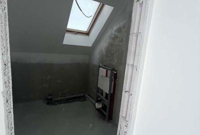 Casă cu 4 camere cu Teren 500 Mp în Central - 5