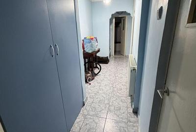Apartament cu 3 camere decomandat în Central - 11