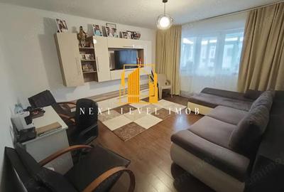 Apartament cu 3 camere decomandat în Găvana