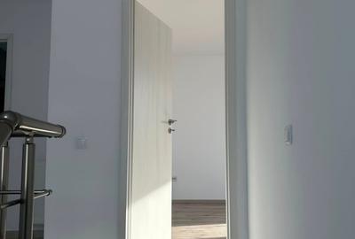 Vilă individuală P+1  5 camere 3 băi Zona Giulesti - 4