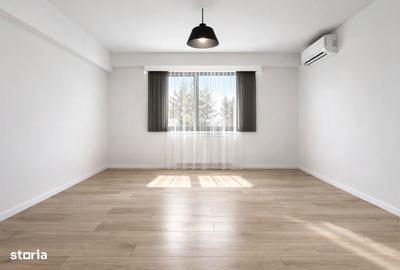 Spațiu comercial, de 580 mp, în Central - 4