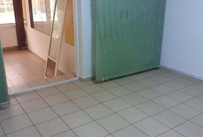 Spațiu comercial, de 50 mp, în Tecuci - 10