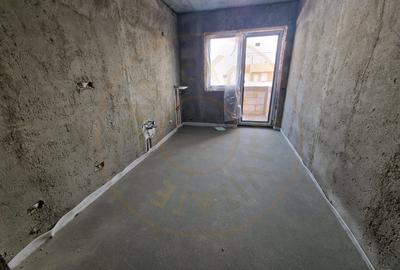 Apartament cu 2 camere decomandat în Smeura - 9