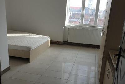 Complex 6 garsoniere zona centrala - 8