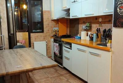 Apartament cu 3 camere semidecomandat în Militari - 1