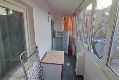 Apartament cu 2 camere nedecomandat în Astra - 4