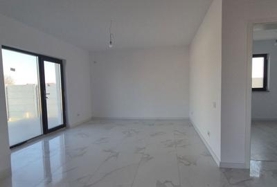 Casă cu 4 camere cu Teren 400 Mp în Clinceni - 3