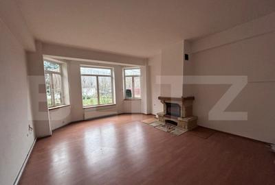 Casa cu 7 camere, 4 bai, 330 mp, 900 mp curte, zona Ford - 4