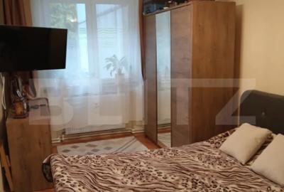Apartament cu 3 camere decomandat, mobilat în Central