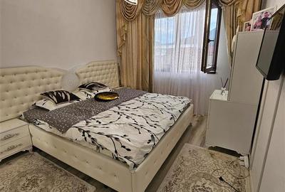 Apartament cu 3 camere decomandat în Noua - 13