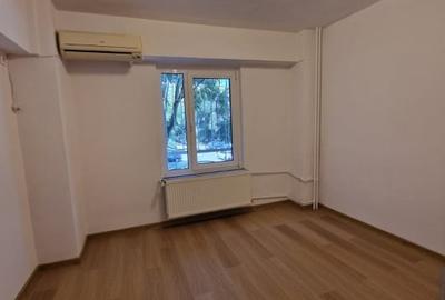 Piata Alba Iulia - Burebista 3 camere decomandate etajul 1 nemobilat, renovat - 3