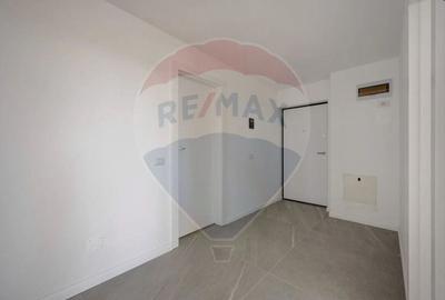 Apartament cu 3 camere decomandat în Periferie - 3