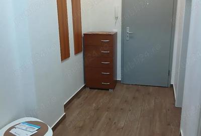 Garsonieră decomandată în Central - 5