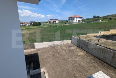 Casa individuala cu garaj, teren 500 mp, la intrare in chinteni - 5