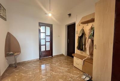 Apartament cu 3 camere decomandat, mobilat în Central - 12