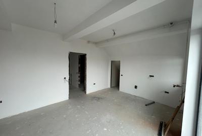 Apartament cu 2 camere decomandat în Pantelimon - 1