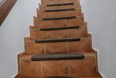 Vand casa in apropierea ora?ului Re?i?a! - 12