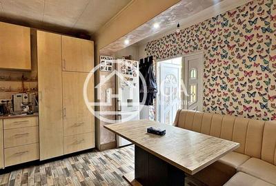 Apartament de vânzare la curte comuna cu 3 camere, Ultracentral,Oradea Apartament de vânzare la curte comuna cu 3 camere, Ultracentral,Oradea - 3