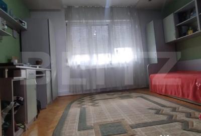 Casă cu 5 camere cu Teren 241 Mp în Central - 11