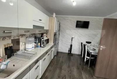 Apartament de vanzare, cu 4 camere, 119 mp, Bistrita - 3