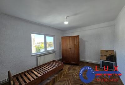 ID 4225 DE VANZARE - Apartament 4 camere - 100 mp - 2
