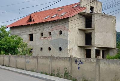 Casa /Vila+Teren intravilan 900 mp - Gura Humorului, Suceava - 7