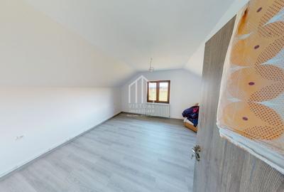 Casă individuală cu 3 camere cu Canalizare în Exterior Vest - 16