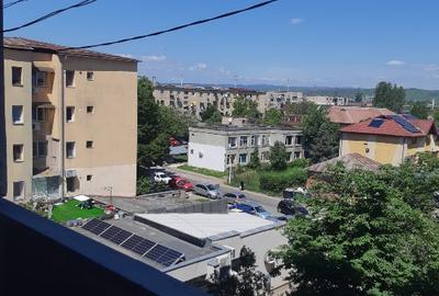 Apartament 2 camere decomandat - 1