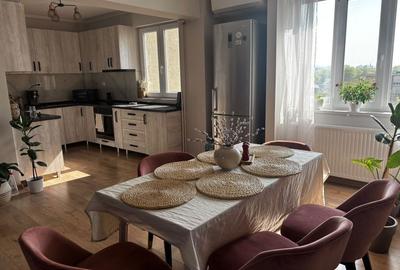 Apartament cu 3 camere decomandat în Decebal - 3