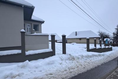 Casa de Vanzare , 2400 mp teren, Salicea - 2