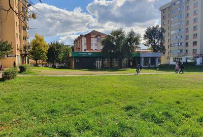 Spațiu comercial, de 377 mp, în Liteni - 1