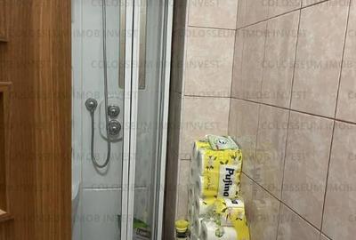 Apartament cu 3 camere, decomandat - zona Bartolomeu - 1