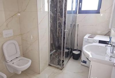 Apartament cu 2 camere decomandat în Micro 17 - 1