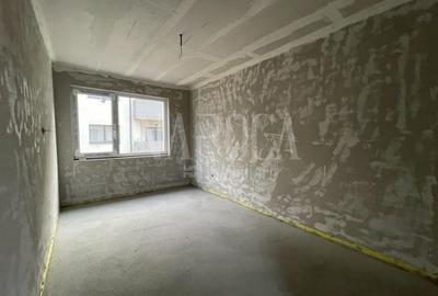 Duplex cu 4 camere cu Canalizare în Florești - 10