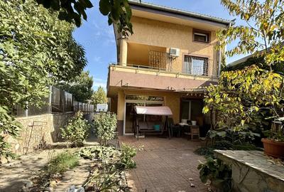 Casa practica, cu curte ?i parcare, in zona centrala - Parcul Carol - 1