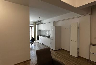 Apartament cu 3 camere, mobilat în Sud - 16
