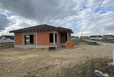 Casă cu 4 camere în Sântandrei - 2