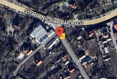 Casă cu 4 camere în Central - 1