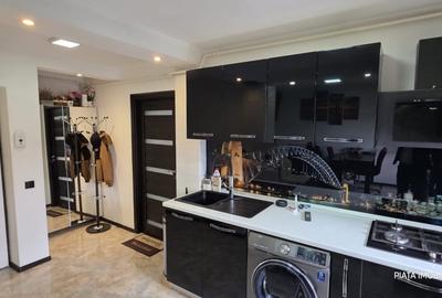 Apartament cu 3 camere semidecomandat, mobilat în Micro 9 - 8