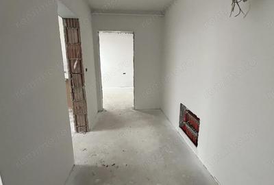 Apartament cu 2 camere decomandat în Buziașului - 2