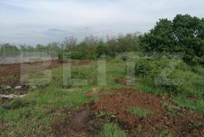 Teren 1023 mp, front de 23 ml, cu toate utilitatile, Zona Schit - 2