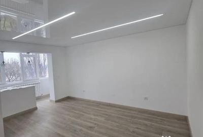Garsonieră decomandată în Micro 40 - 8
