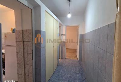 Apartament cu 3 camere semidecomandat în Alexandru cel Bun - 2