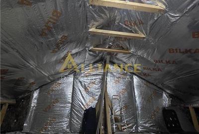 Duplex cu 3 camere cu Canalizare în Central - 11