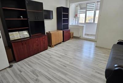 Exclusiv inchiriere garsoniera ,13 Decembrie, etaj intermediar - 2